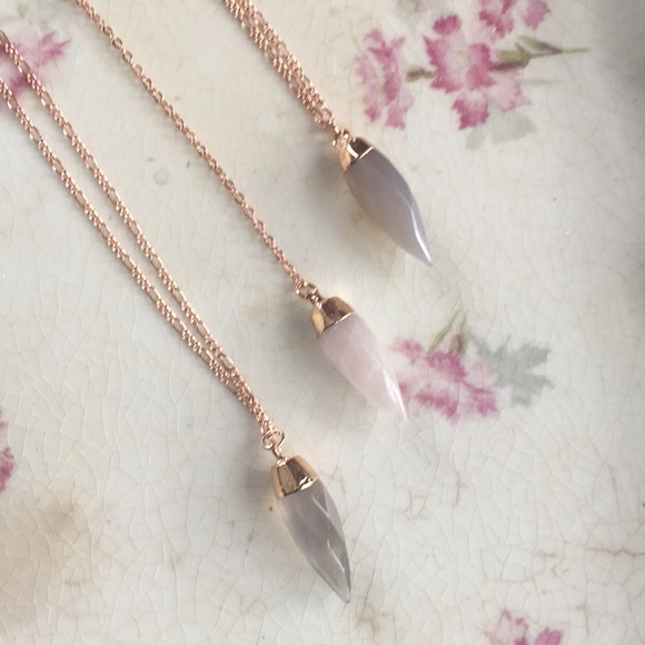 Estrella & Luna Jewelry - 🍃Reserved Reduced 16” Grey Agate Crystal Pendant